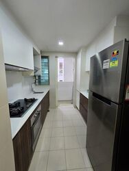 Vacanza @ East (D14), Condominium #565261001